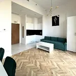 Concierge Tower *
